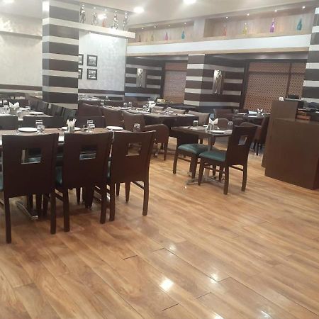 Hotel Sanobar The Midtown Mussoorie Zewnętrze zdjęcie
