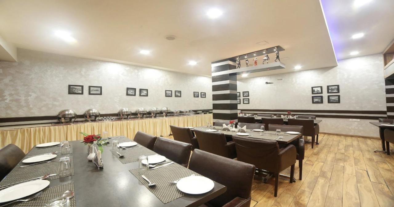 Hotel Sanobar The Midtown Mussoorie Zewnętrze zdjęcie