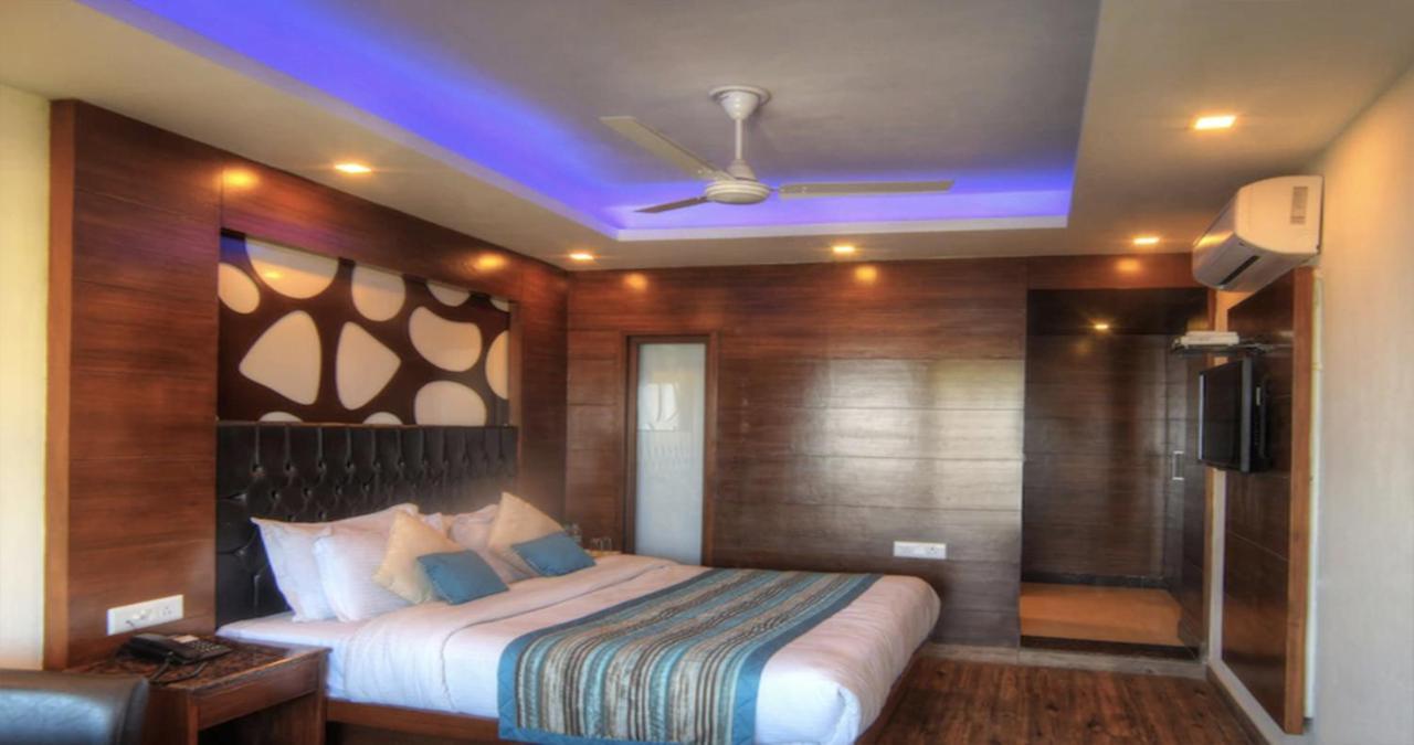 Hotel Sanobar The Midtown Mussoorie Zewnętrze zdjęcie