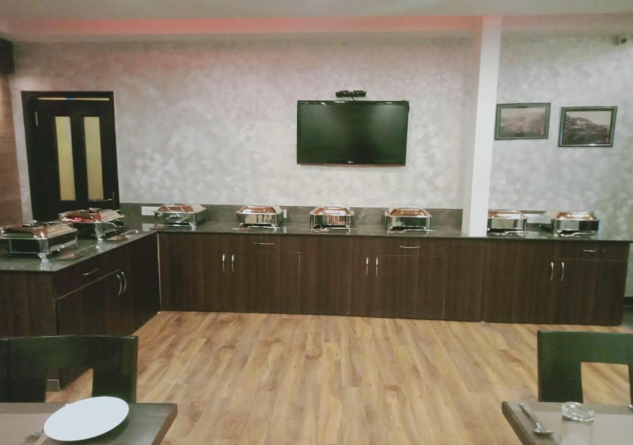 Hotel Sanobar The Midtown Mussoorie Zewnętrze zdjęcie